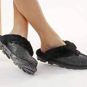UGG Black Metallic Silver Textured Slippers with Fur Shearling Slide